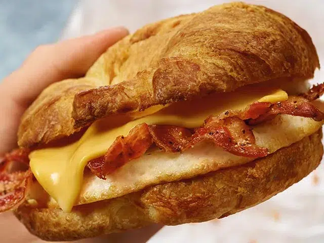 Dunkin breakfast sandwiches 2026